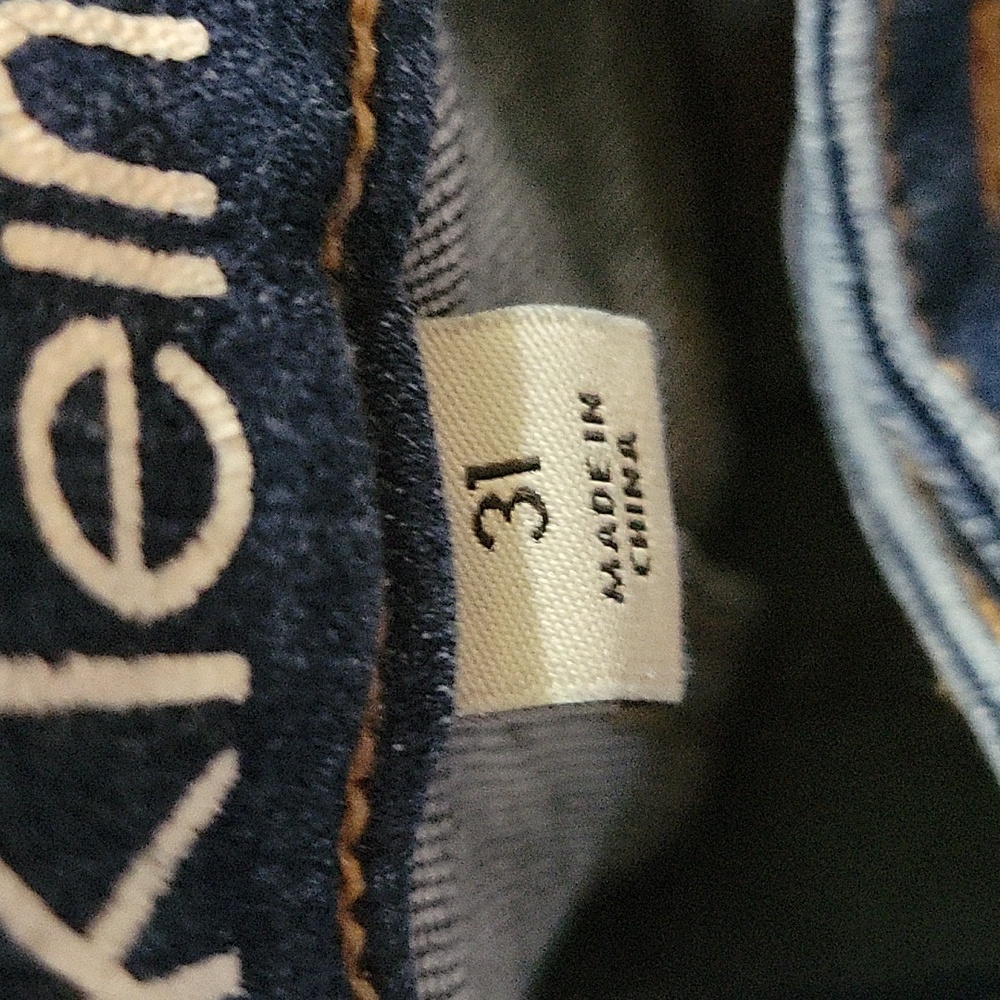 Calvin Klein Jeans - Picture 4 of 5